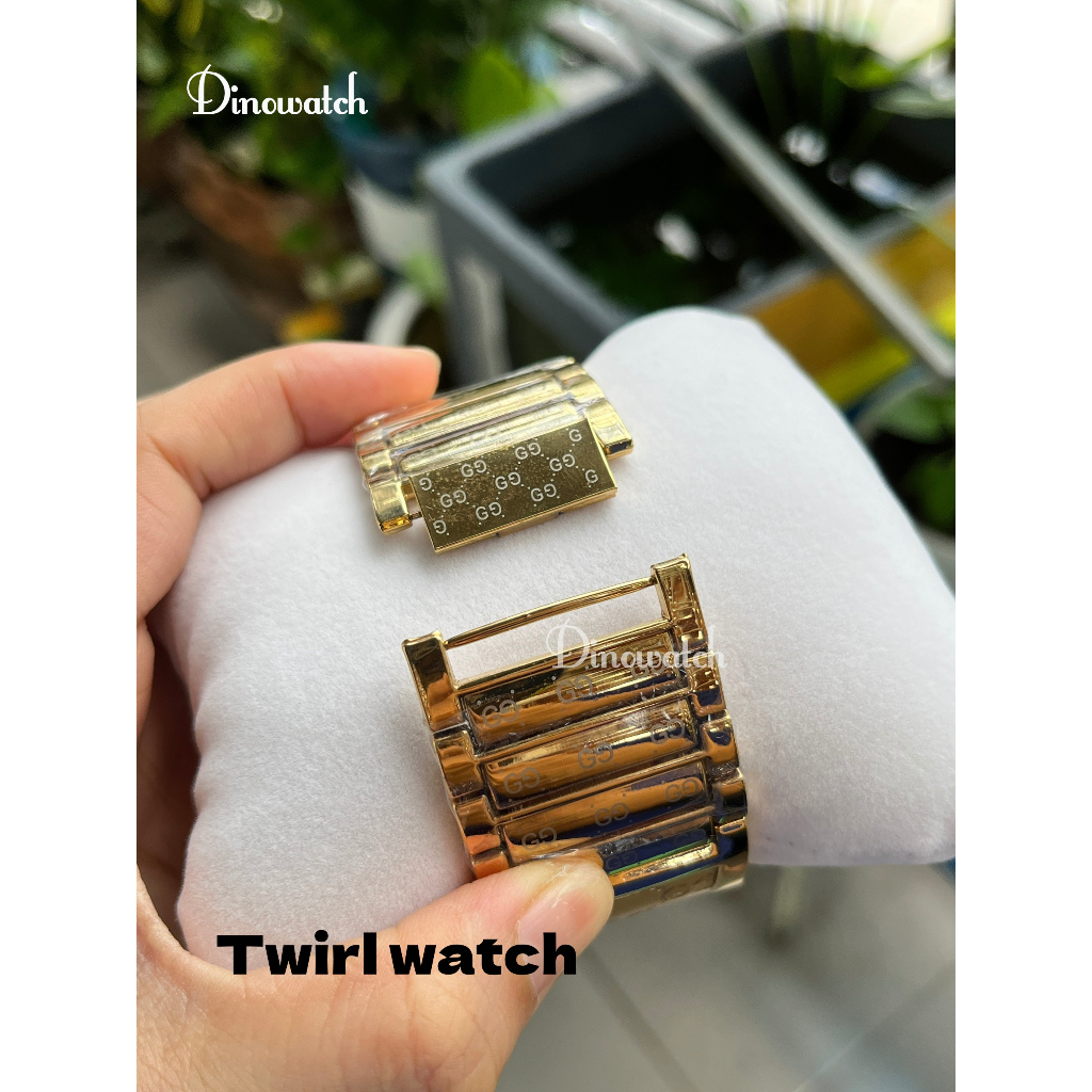 Đồng Hồ Nữ Twirl Gold Tone Bangle guchi YA112 Dây Thép Bọc Da Kiểu Lắc Tay , Size 36mm
