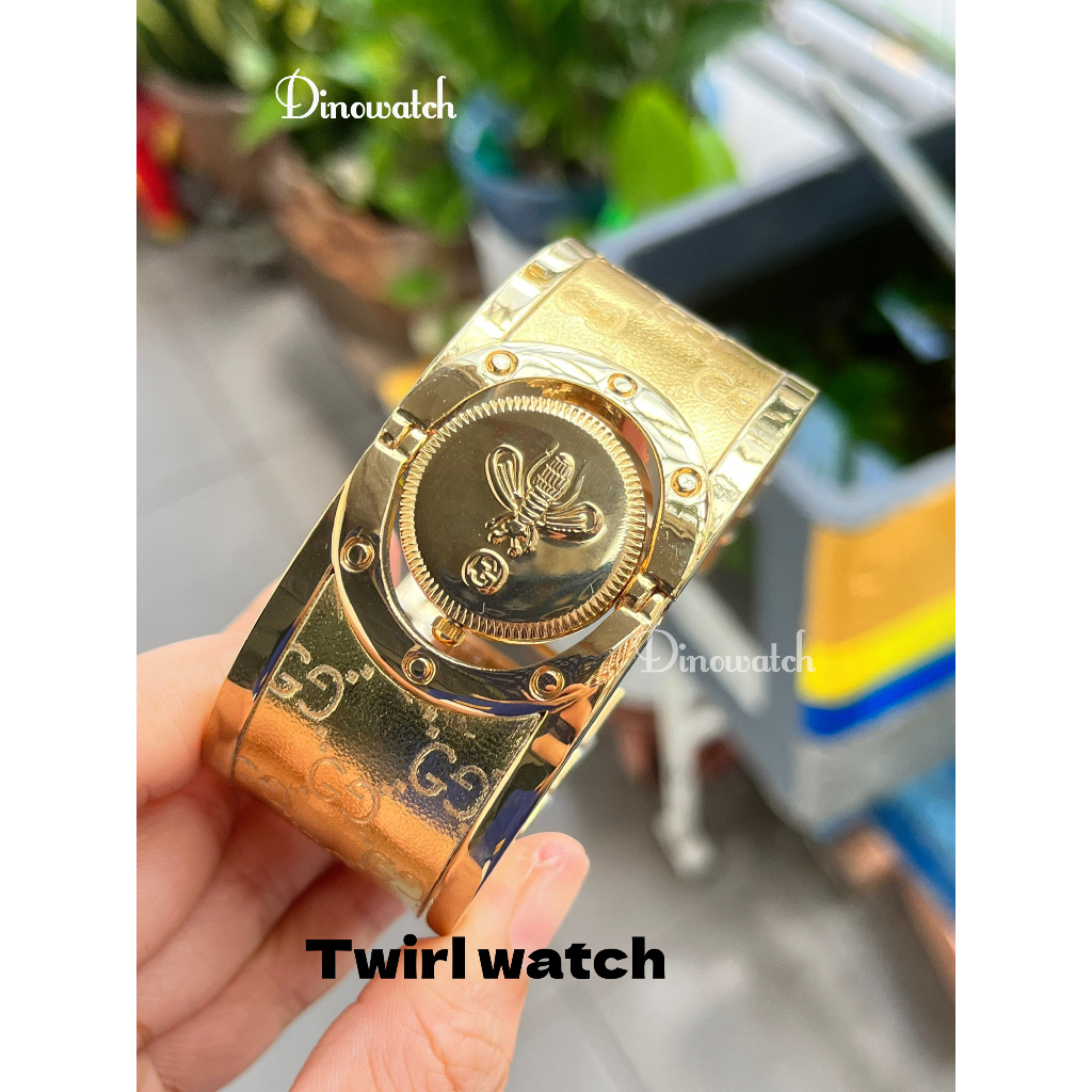 Đồng Hồ Nữ Twirl Gold Tone Bangle guchi YA112 Dây Thép Bọc Da Kiểu Lắc Tay , Size 36mm