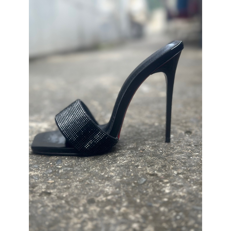 Sandal cao gót mũi vuông dây xoàn bản to 11p