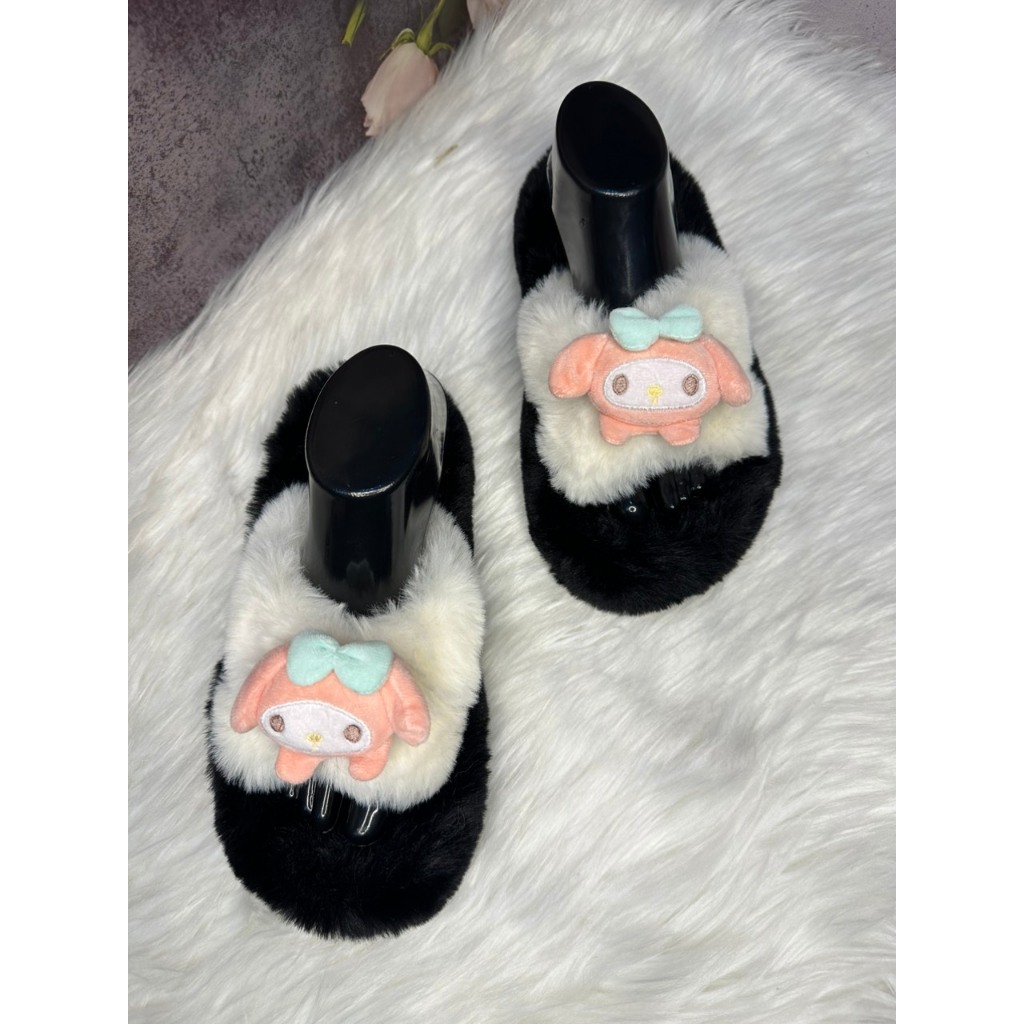 DÉP NỮ .dép lê.dép lông quai chéo gắn thỏ bông nhỏ siêu xinh
