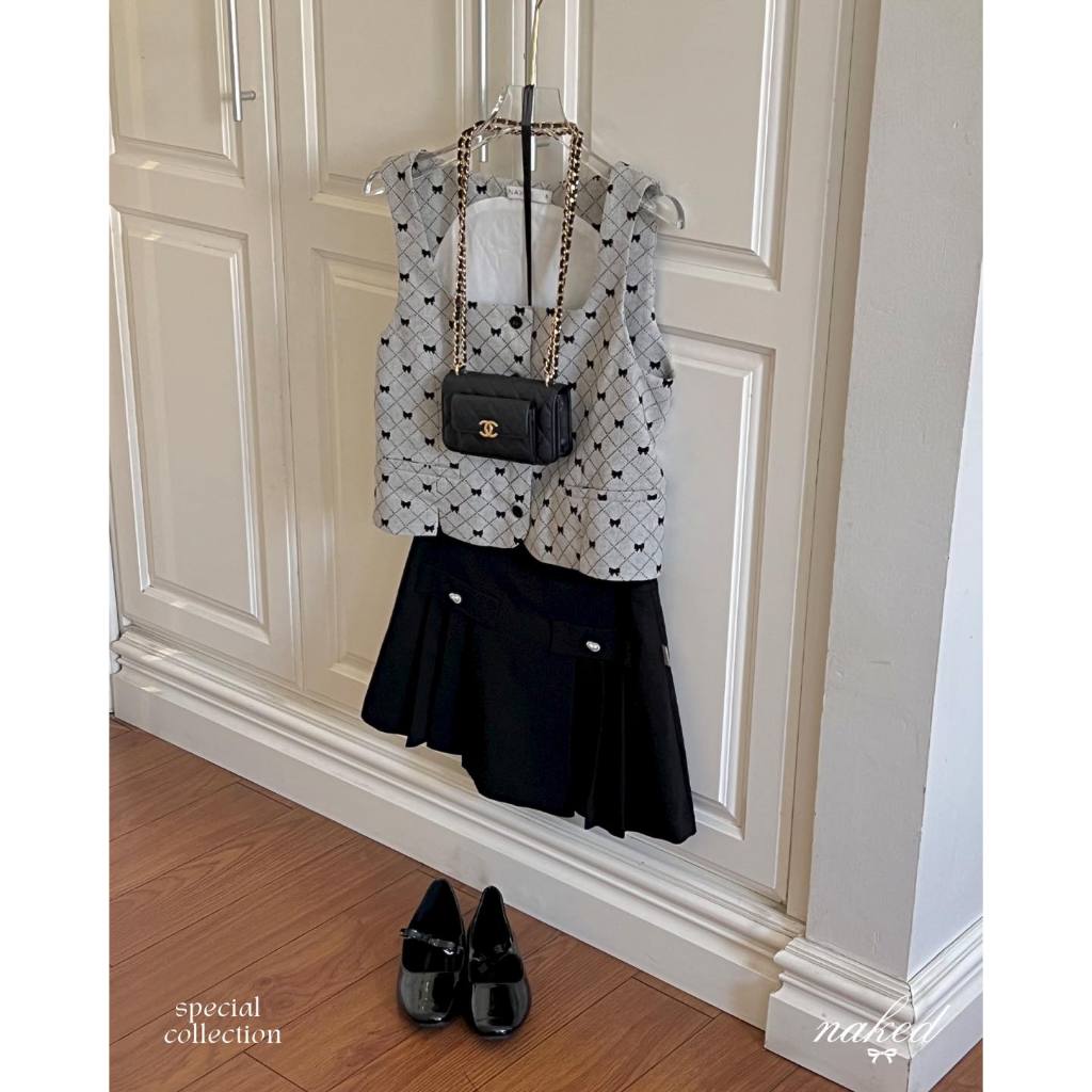 Áo gile họa tiết nơ NAKED by V - Bow Gilet