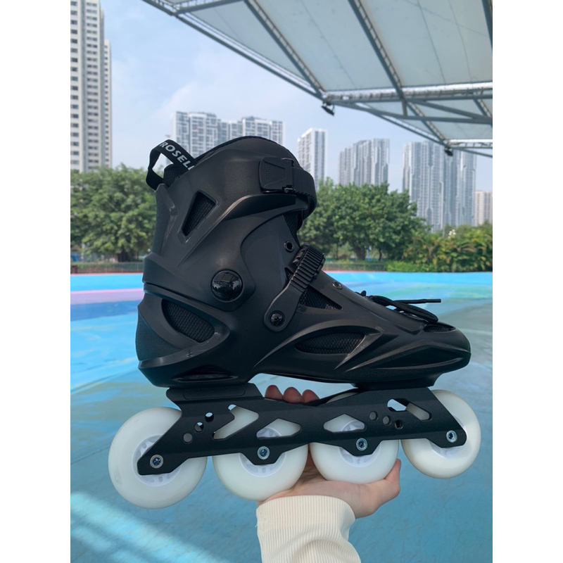 Giày patin Freestyle R6 full bánh sáng cao cấp, frame hợp kim