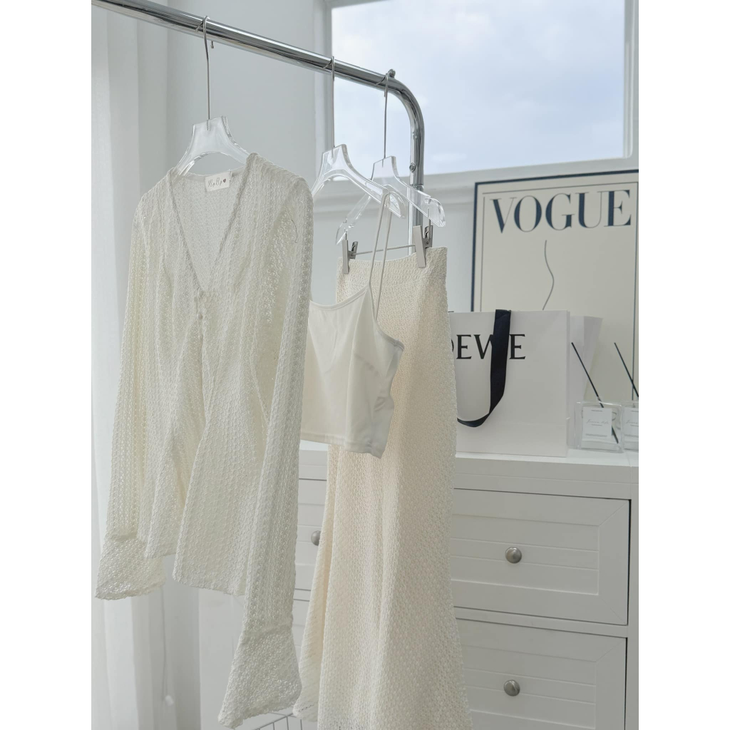 SET Áo ren cổ V cài nút Chân váy midi đuôi cá kèm Bra 2s NÀNG CLOSET