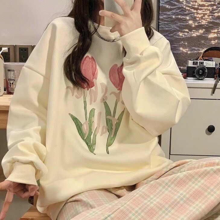 Áo Sweater Tuylip Chất Nỉ Bông , Áo Cổ Tròn Màu Kem In Hoa Tuylip Siêu Dễ Phối Đồ MS10