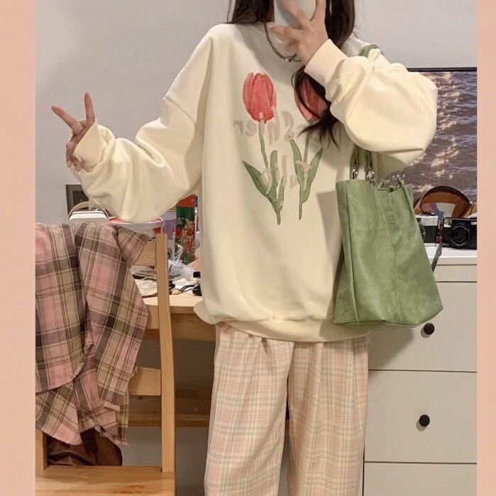 Áo Sweater Tuylip Chất Nỉ Bông , Áo Cổ Tròn Màu Kem In Hoa Tuylip Siêu Dễ Phối Đồ MS10