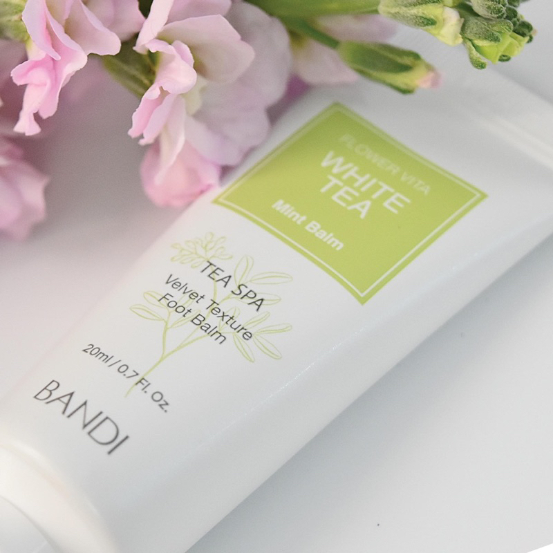 Kem dưỡng làm mềm gót chân mint balm BANDI