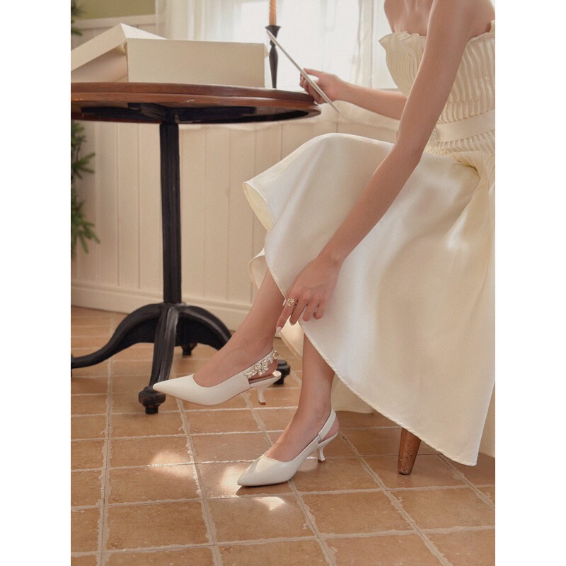 Giày cao gót mũi nhọn, giày hở gót quai đá cao 3cm mã H188