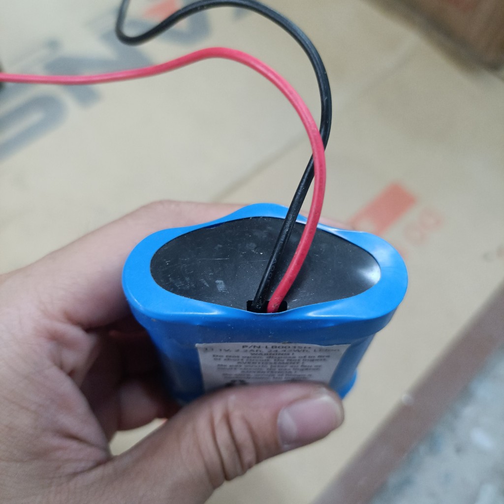Pin 3S - 12V Li-ion 18650 dung lượng 2.2Ah, hàng mới
