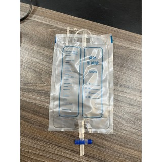 [HÀNG SẴN] Túi Đựng Nước Tiều Cao Cấp Van T , Có Quai Treo Tiện Dụng Sạch Sẽ Dung Tích 1000ML