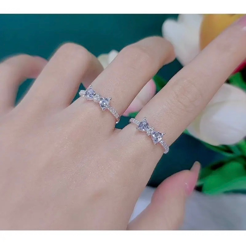 Nhẫn nơ đá bạc ta hhj