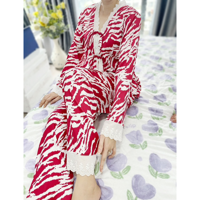 Pijama nút tàu đỏ