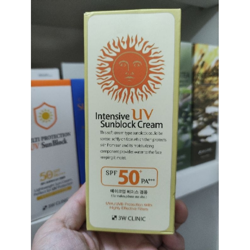 Kem chống nắng 3w Clinic Intensive UV Sunblock Cream SPF 50 ( 70ml)