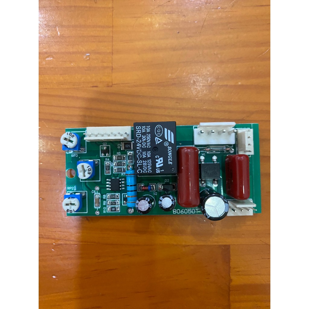Phụ kiện main của máy ép plastic YT320
