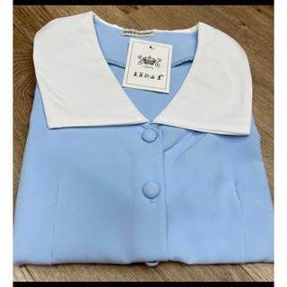 Sơ mi phối cố trắng ( lẻ xanh dương free size)