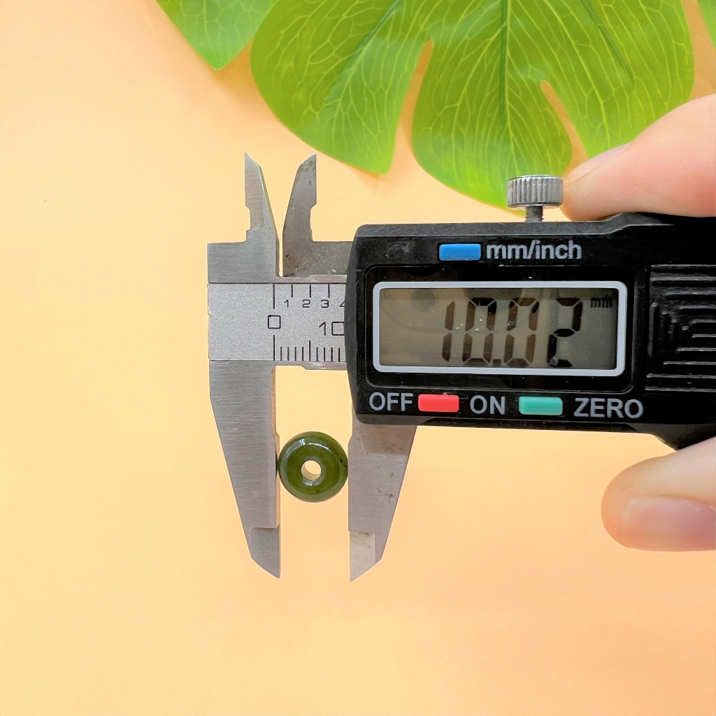 Charm móc đồng điếu có khắc 2 bông hoa mai bạc 925 cỡ bé - Charm Bạc 925 - Mã CB1180