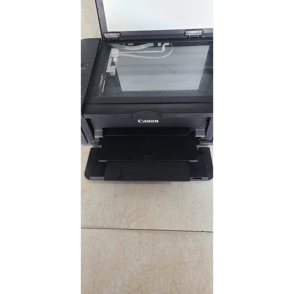 Xác máy in màu Canon, model : MG2170 cắm nguồn không lên  bán xác