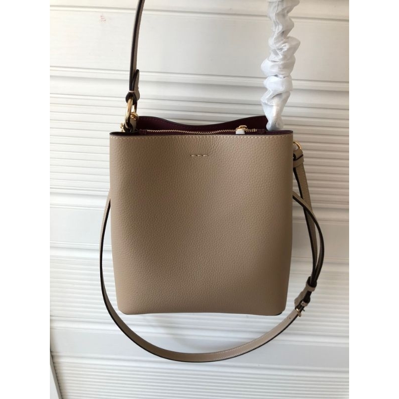 TÚI COACH SMALL TOWN BUCKET BAG size nhỏ