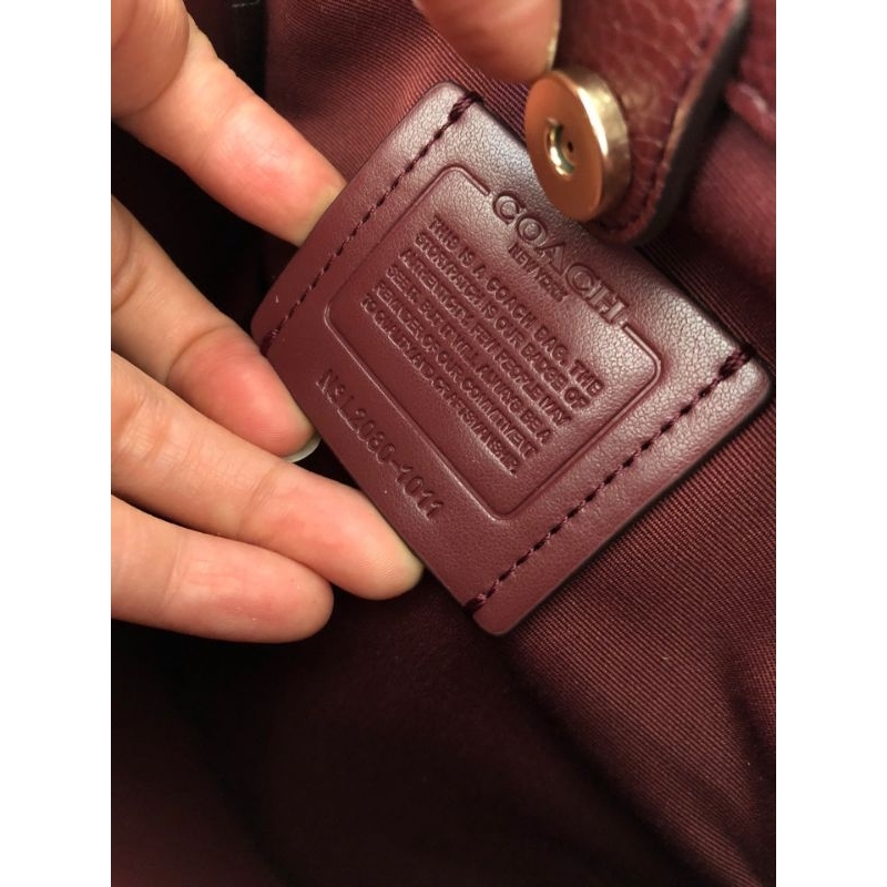 TÚI COACH SMALL TOWN BUCKET BAG size nhỏ