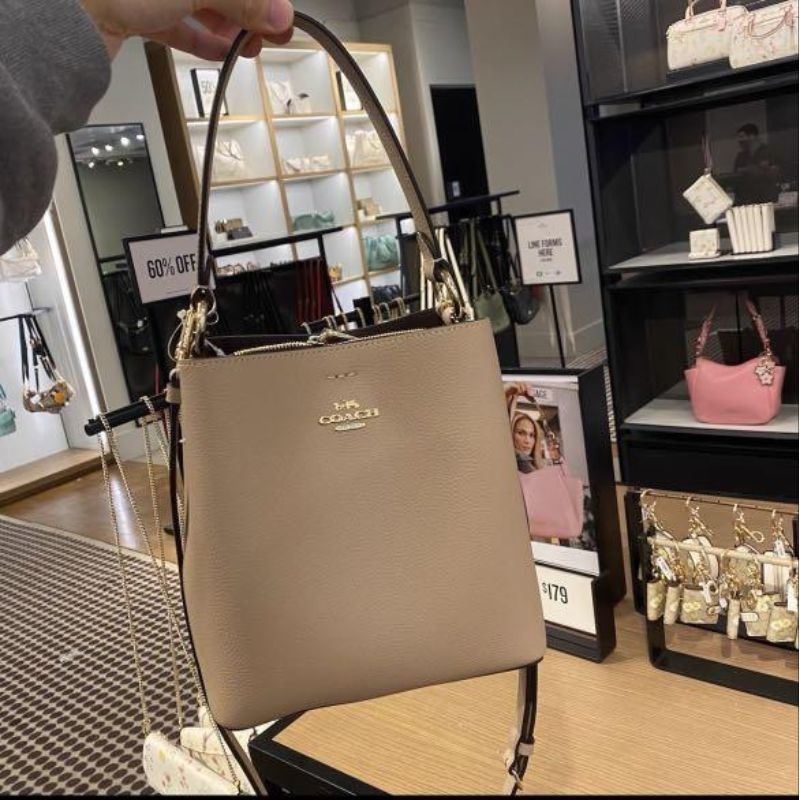 TÚI COACH SMALL TOWN BUCKET BAG size nhỏ