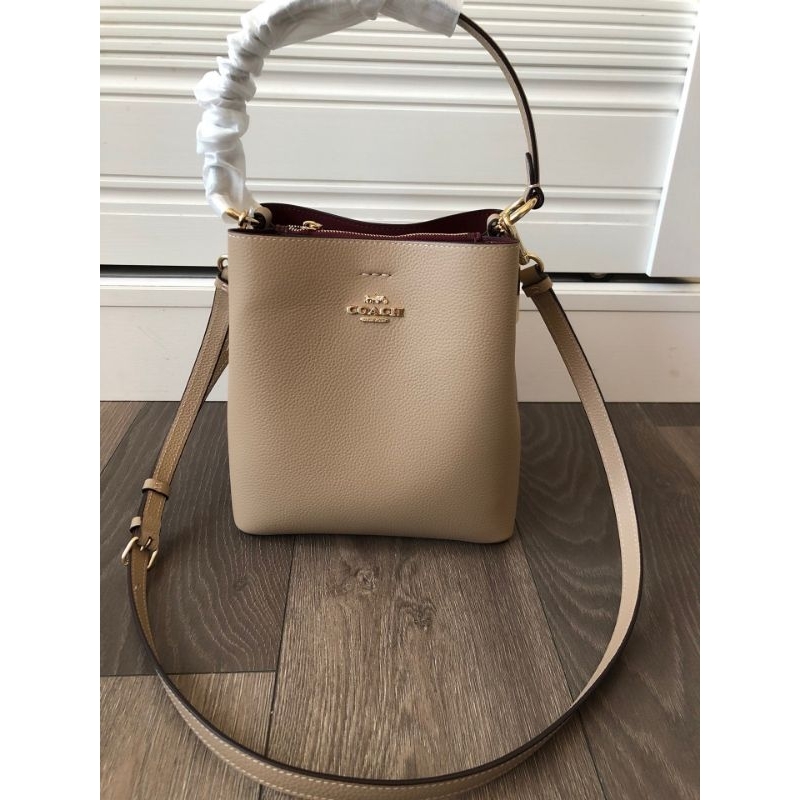 TÚI COACH SMALL TOWN BUCKET BAG size nhỏ