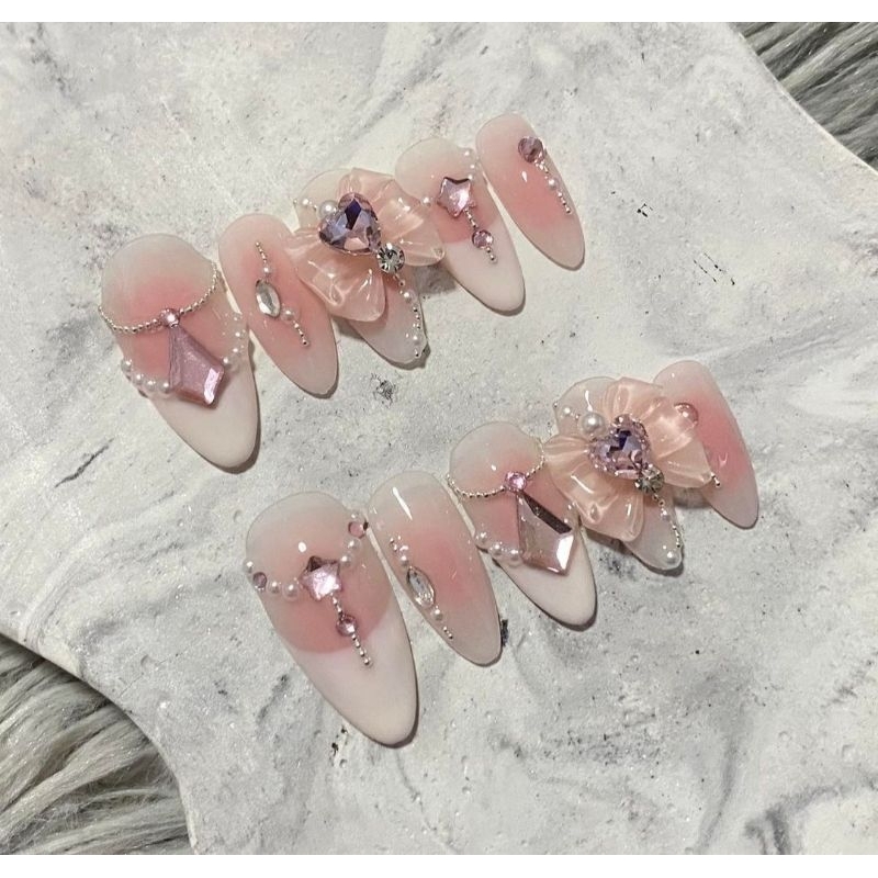 Nailbox thiết kế, móng cô dâu gắn nơ đá - 53