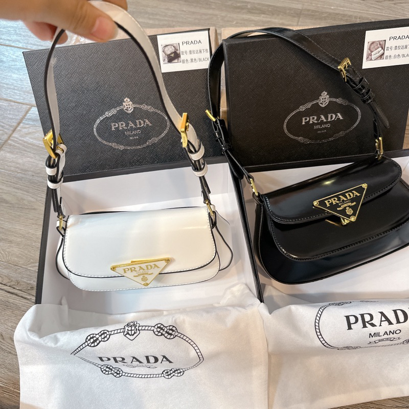 Túi xách nữ pra da mẫu mới nhất chất da bóng mịn fullbox