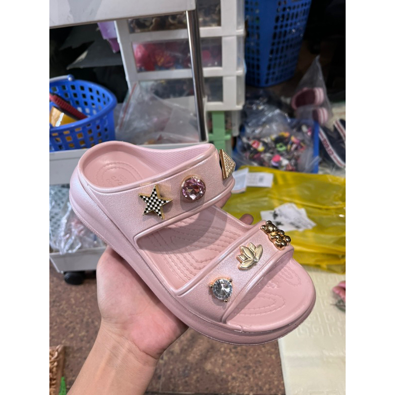 Dép 2 quai đế cao 7cm cross shimmer nhũ hồng kim tuyến - Tặng kèm full jib hoặc charm