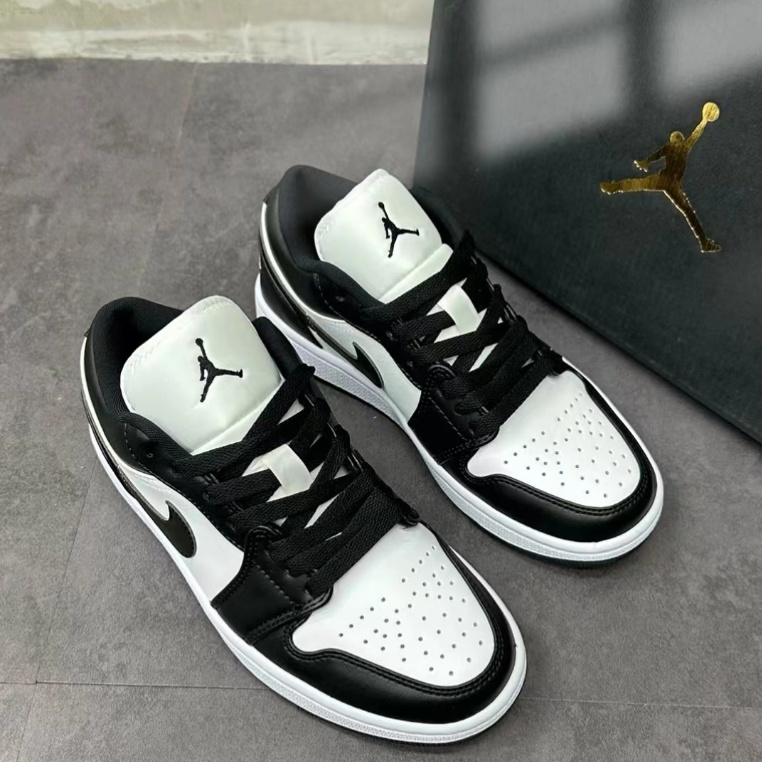 （Giầy nike chính hãng）giầy JORDAN panda giày thể thao UNISEX AJ1 LOWRetro Black chịu mài/loại kiểu thấp