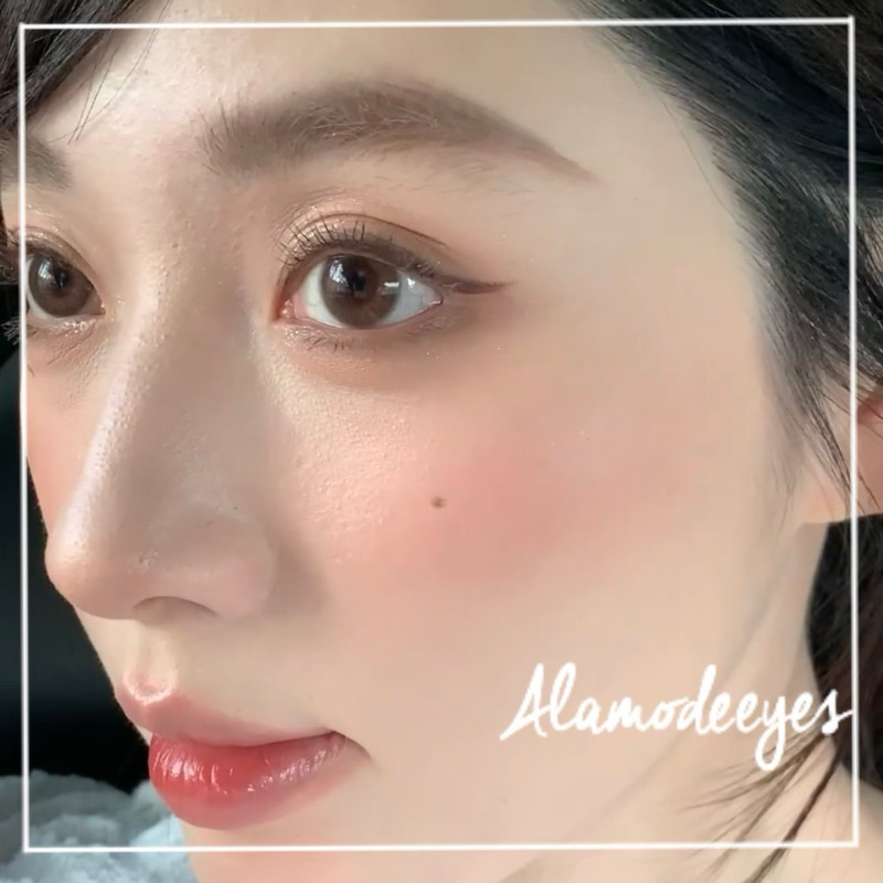 Lens nâu trà sữa mịn