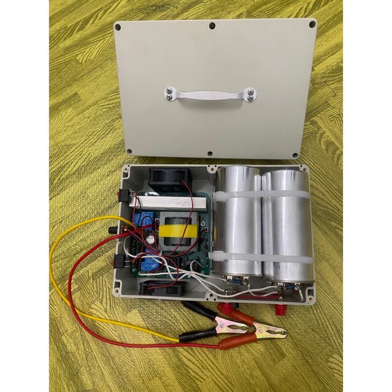 Máy 4 tụ siêu Khủng !