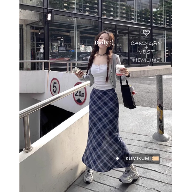 Set Áo Cardigan + Chân váy kẻ dài A29