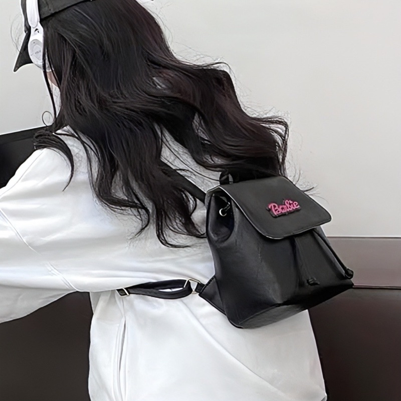 Balo mini dây rút Barbie Butterfly