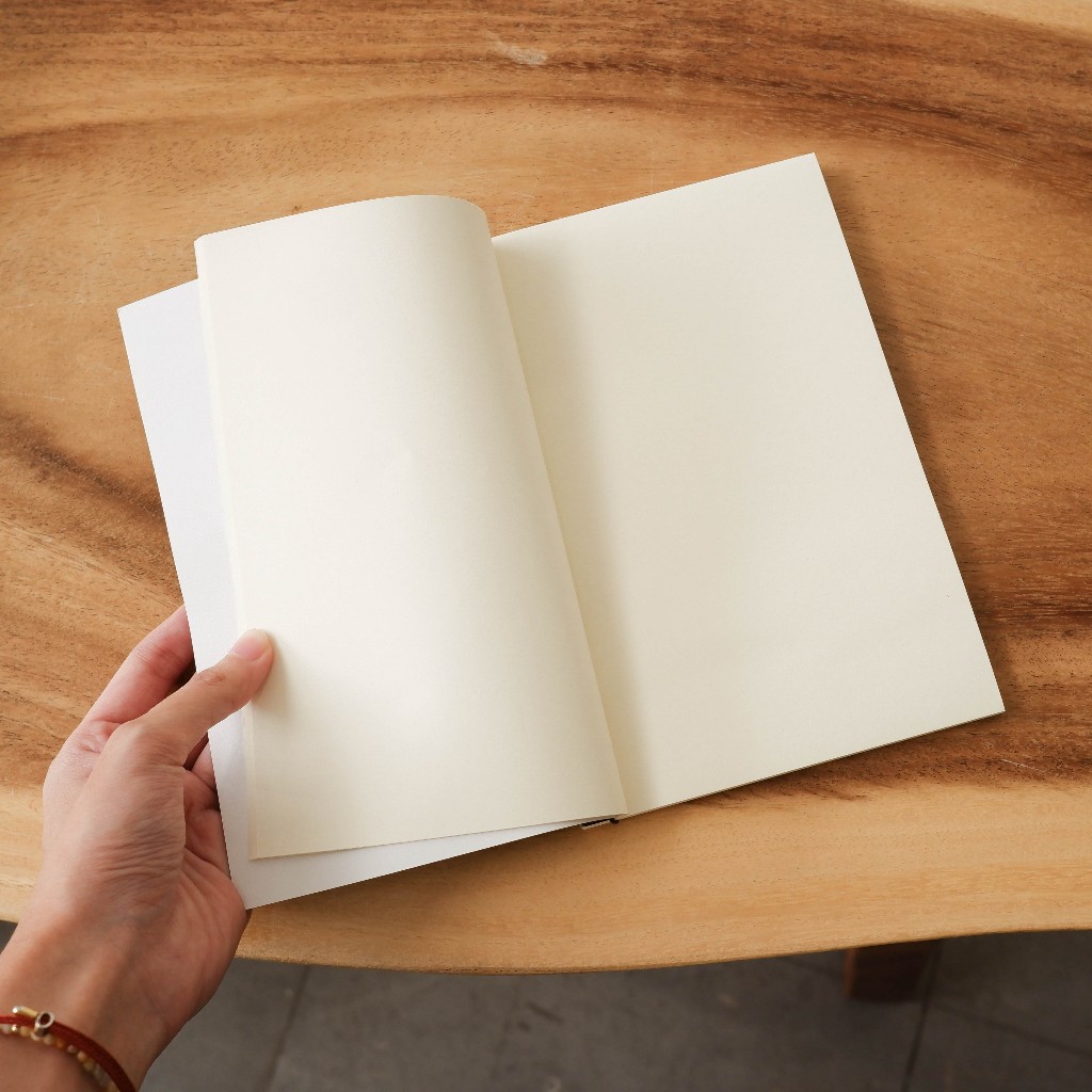 Sổ Tay Hoa Sen Ghi Chép 150 Trang Giấy Trơn Dày Dặn, Sổ Chép Kinh Hoạ Tiết Hoa Sen Nhà Mình