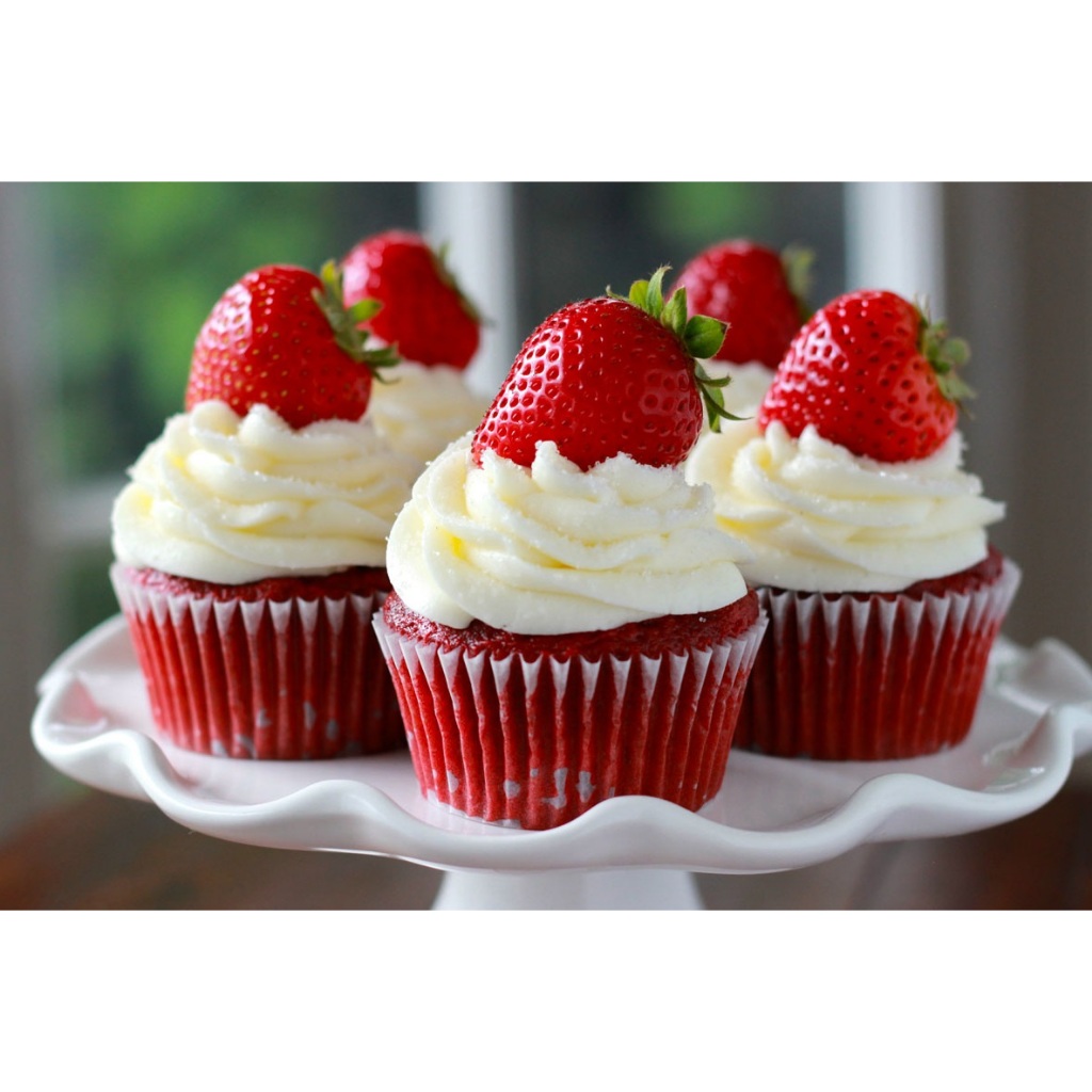 100 cupcake mềm - trắng 8 cm