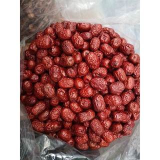 Táo đỏ Tân Cương hạt nhỏ vừa 500g