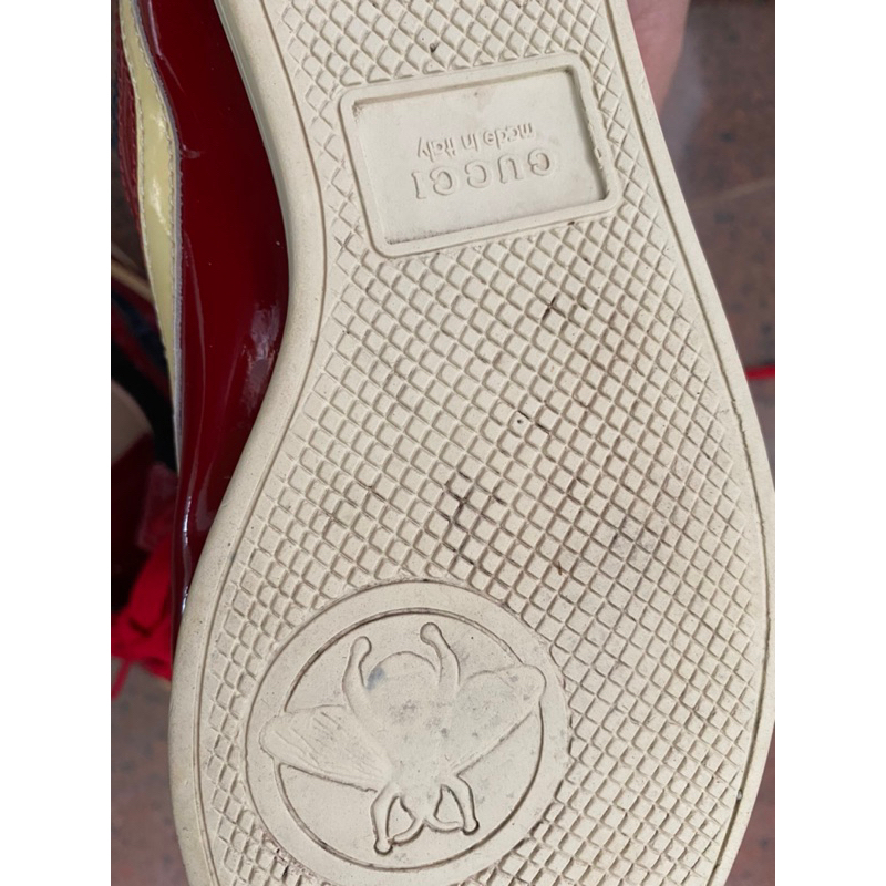 Giày gucci auth pass