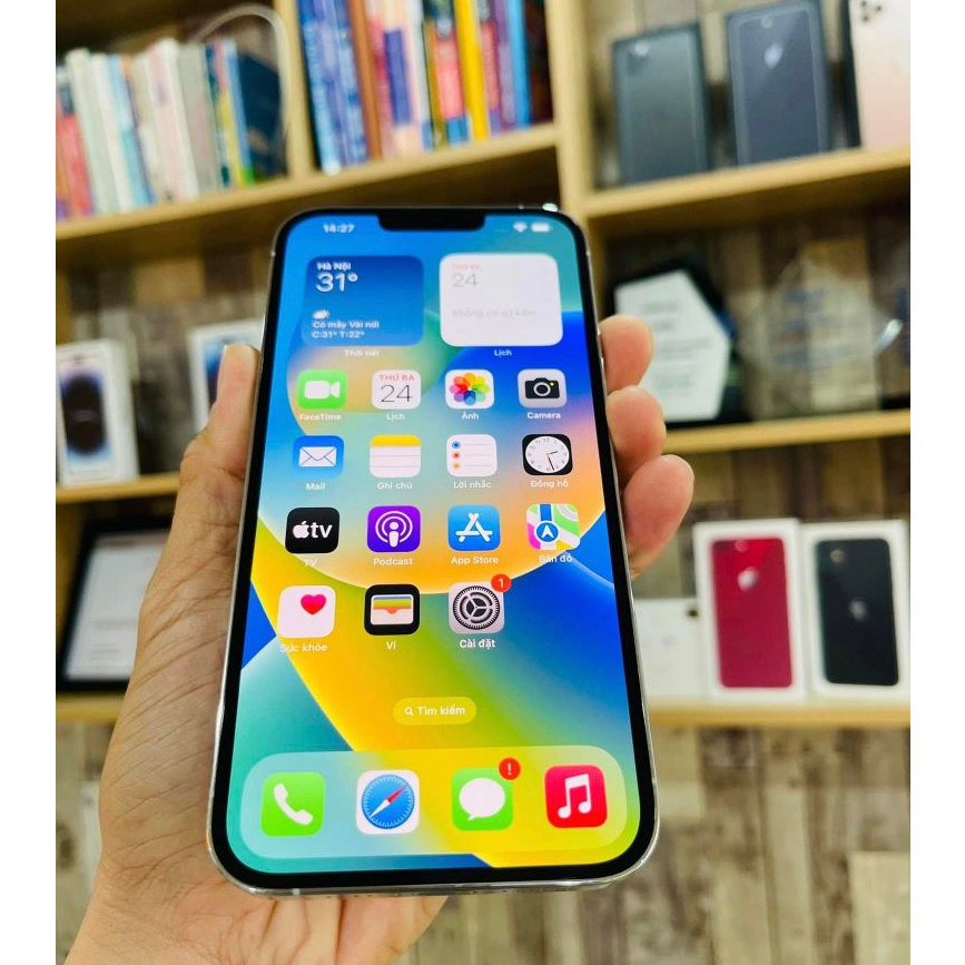 Điện Thoại l/p 13p.r.o.m.a.x 256gb ngoại hình đẹp pin 97% nguyên zin, bh 12 tháng