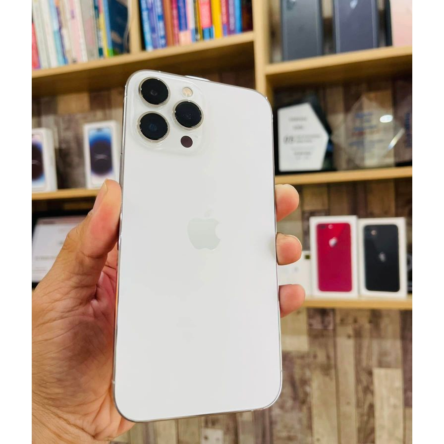 Điện Thoại l/p 13p.r.o.m.a.x 256gb ngoại hình đẹp pin 97% nguyên zin, bh 12 tháng