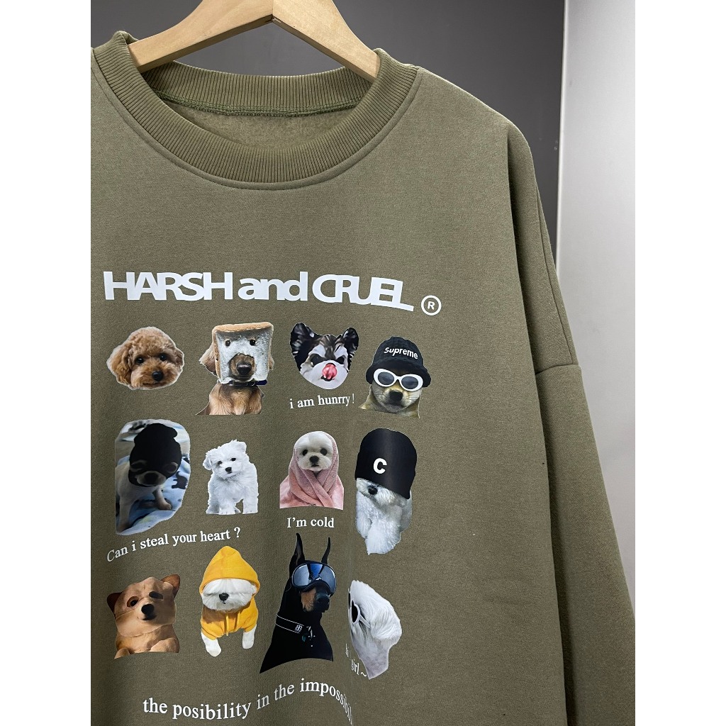 ÁO SWEATER XANH RÊU HÌNH NHIỀU CHÓ E42 LUMIHOUSE