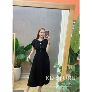 Váy dập ly phủ vai