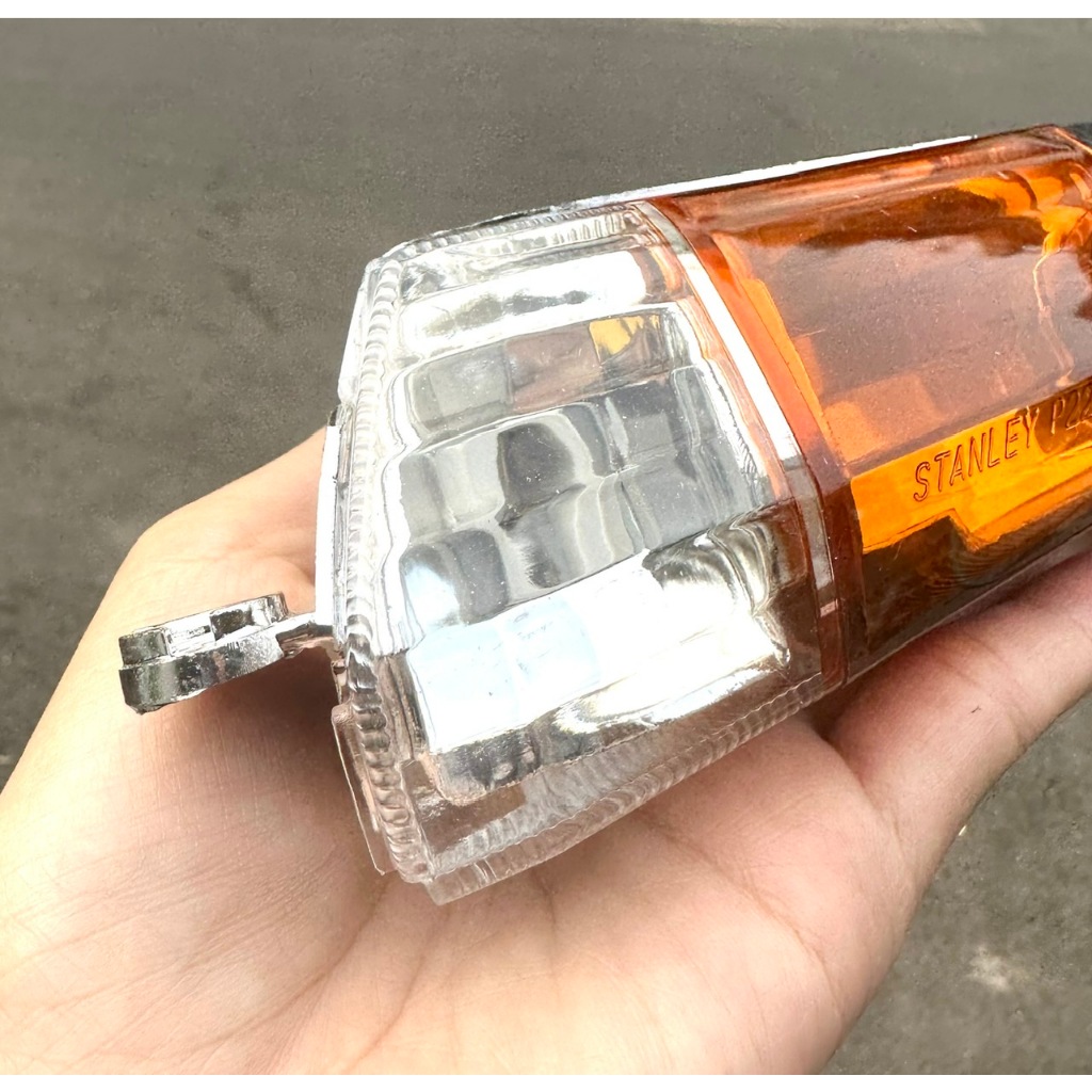 XI NHAN TRƯỚC XE SUPPER DREAM