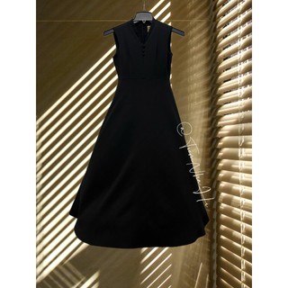 ĐẦM MIDI DÁNG XÒE CỔ V