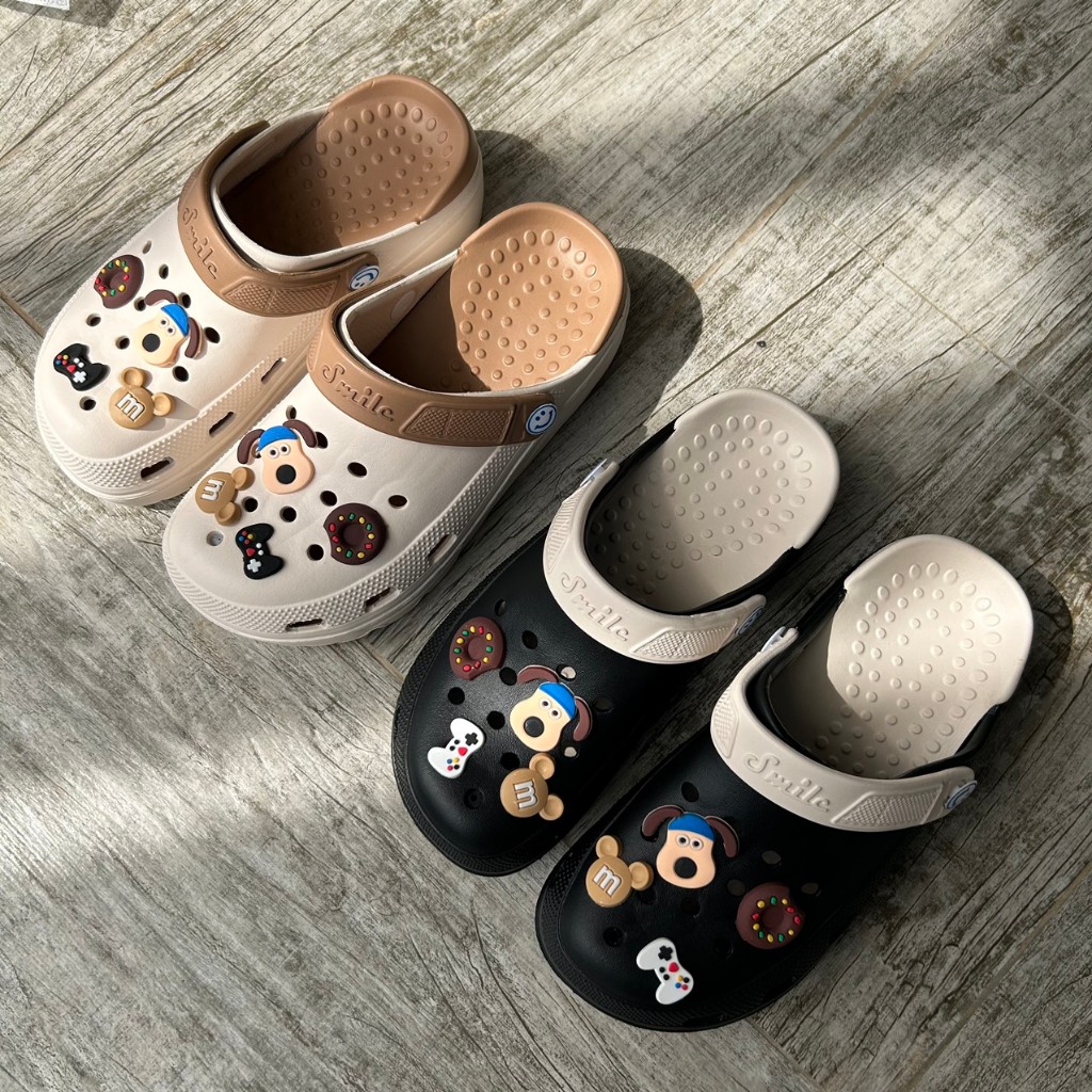 SANDAL nữ Dép Sục bánh mì quai hậu chất EVA siêu nhẹ siêu êm chân gắn kèm Sticker cún con