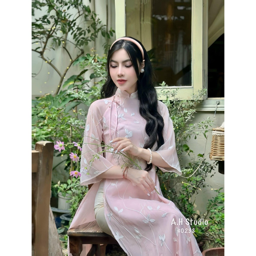 Áo dài thêu kèm bờm tay lỡ 247store.vn - Aodaikembom0238_P13K7