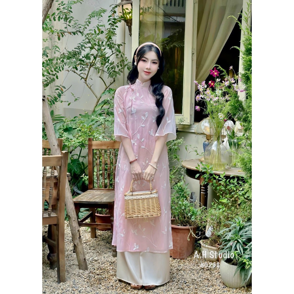 Áo dài thêu kèm bờm tay lỡ 247store.vn - Aodaikembom0238_P13K7