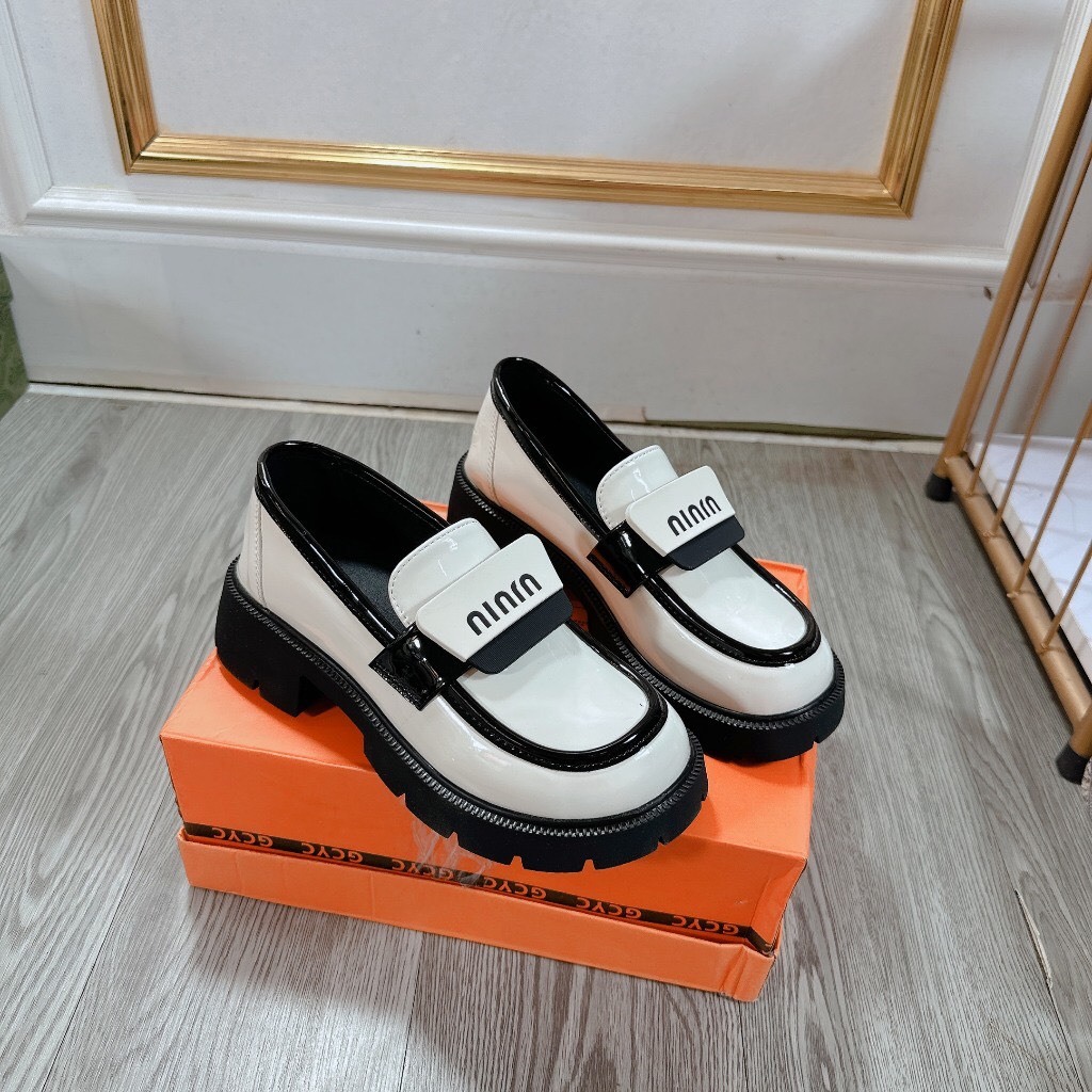 Giày moka cữ đế răng cưa ninin da bóng mềm hàng QCCC