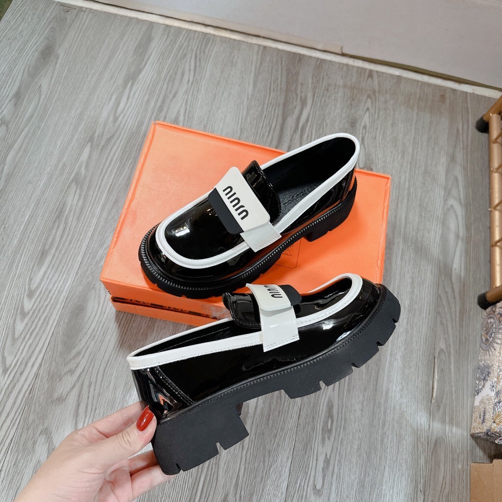 Giày moka cữ đế răng cưa ninin da bóng mềm hàng QCCC