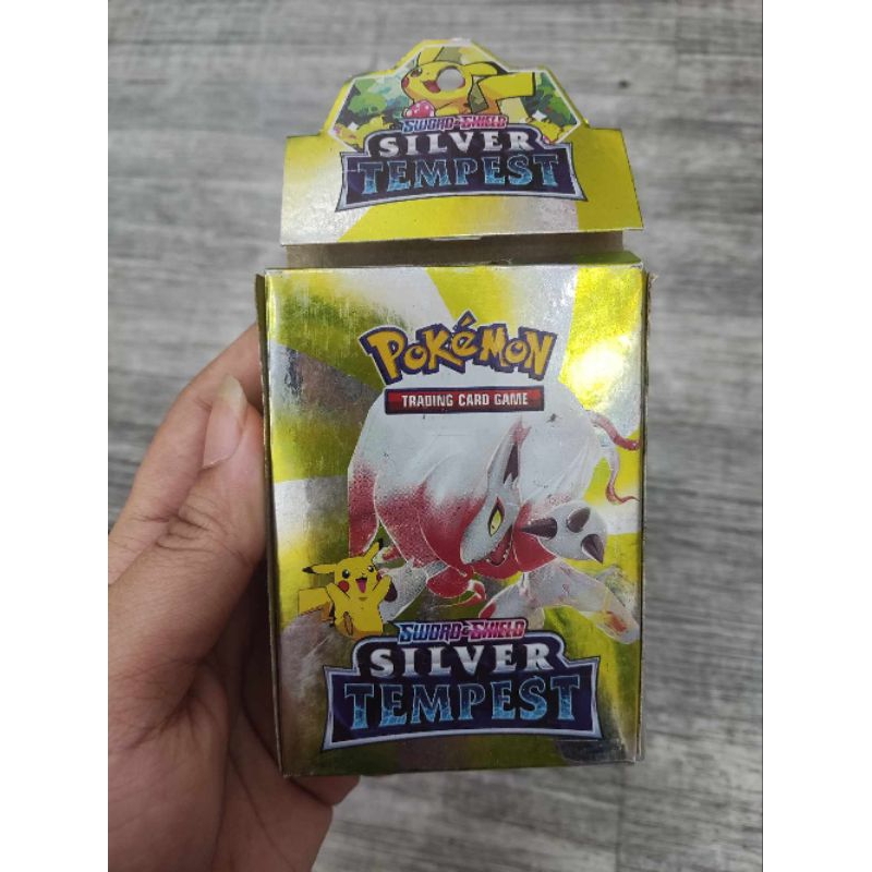 Thẻ bài game Pokemon