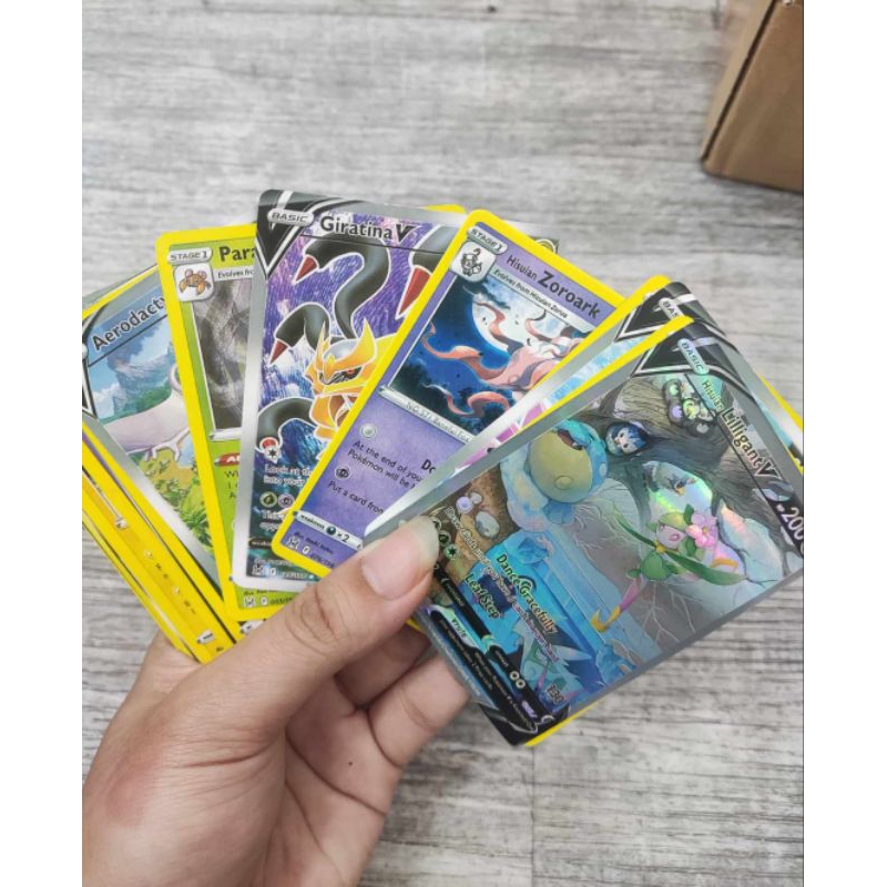 Thẻ bài game Pokemon