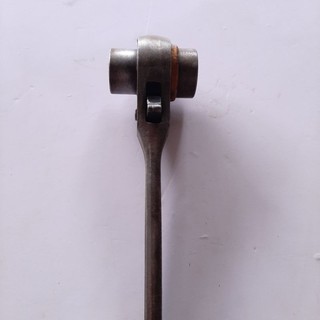 Cờ Lê Đuôi Chuột Tự Động Nhật Bãi